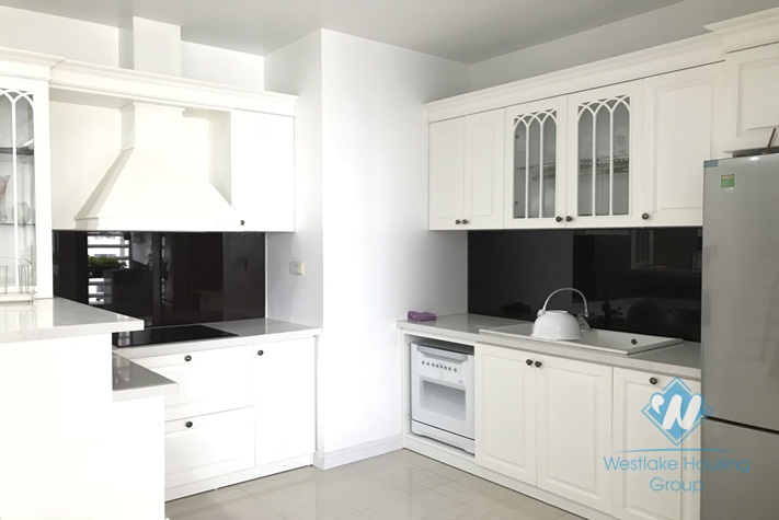 Beautiful three bedrooms apartment for rent in Vinhome Gardenia, Nam Tu Liem district, Ha Noi